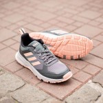 Дамски маратонки Adidas Rockadia Trail, Grey/Peach Дамски маратонки Adidas Rockadia Trail, Grey/Peach